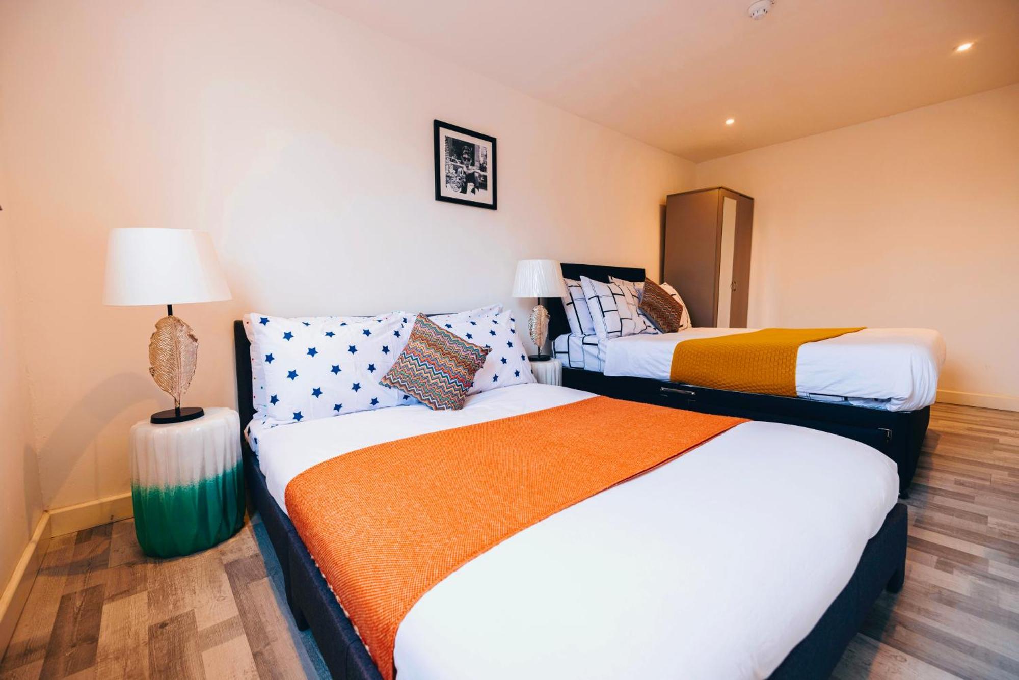 3 Bedroomflat-Free Parking-Wifi-Parking-8People Londyn Zewnętrze zdjęcie
