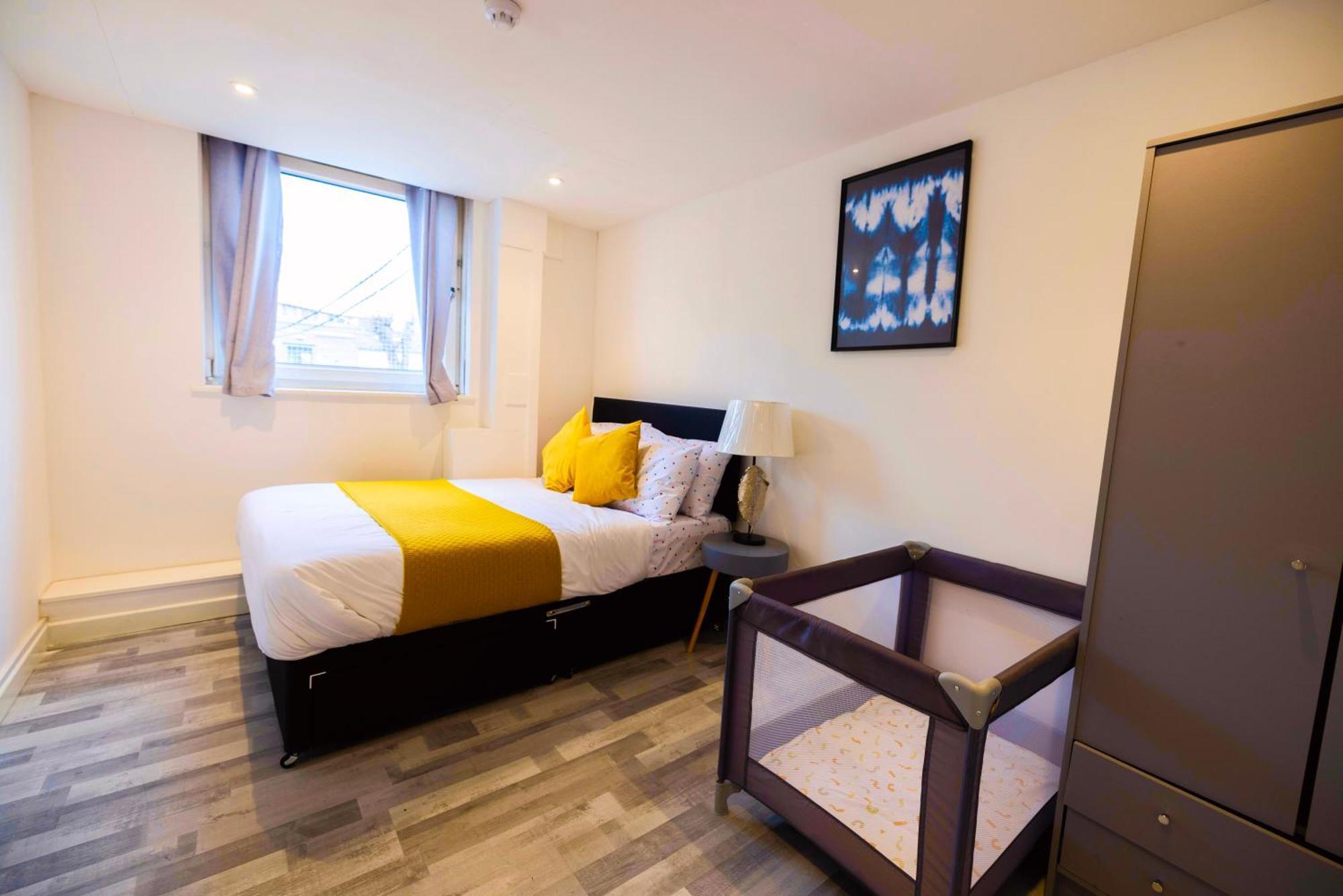 3 Bedroomflat-Free Parking-Wifi-Parking-8People Londyn Zewnętrze zdjęcie